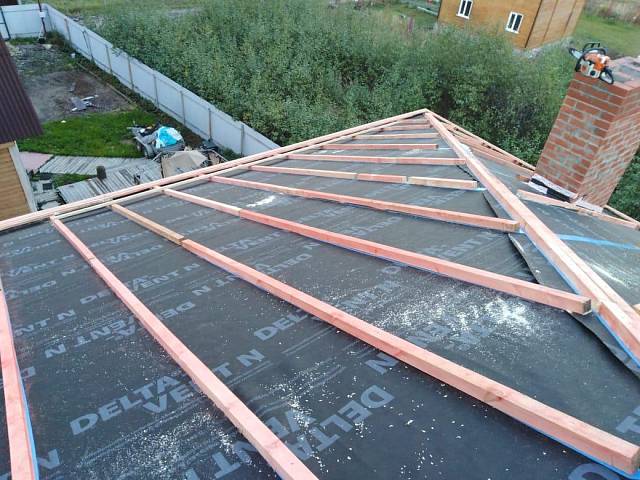 Возведение крыши частного дома в СНТ "Дарьино"